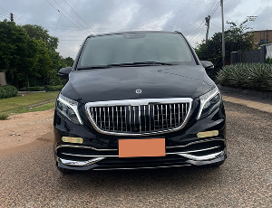 Maybach Party Bus